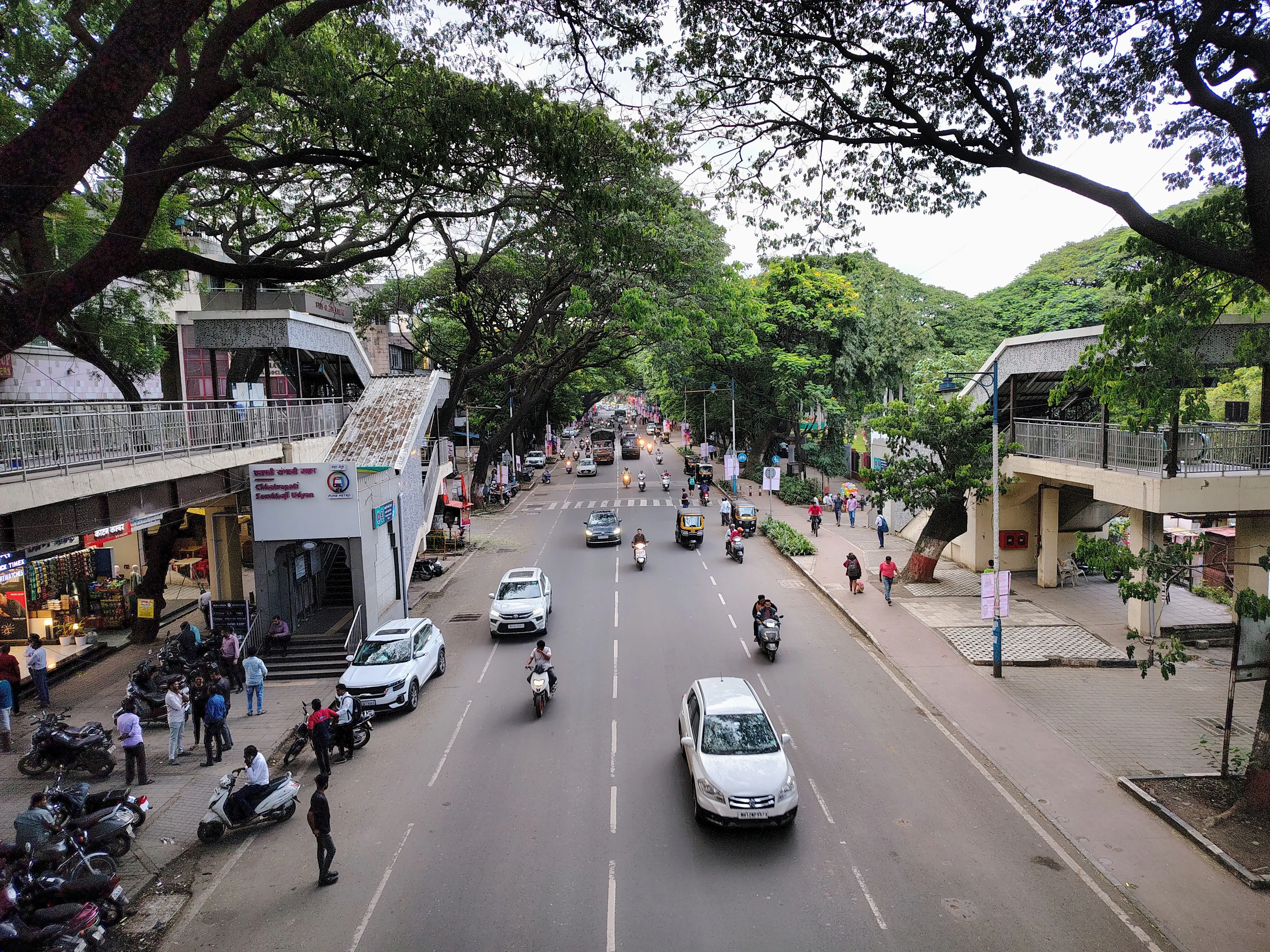 Scarcity in the Heart of Pune: Why Central Commercial Units Are Limited 